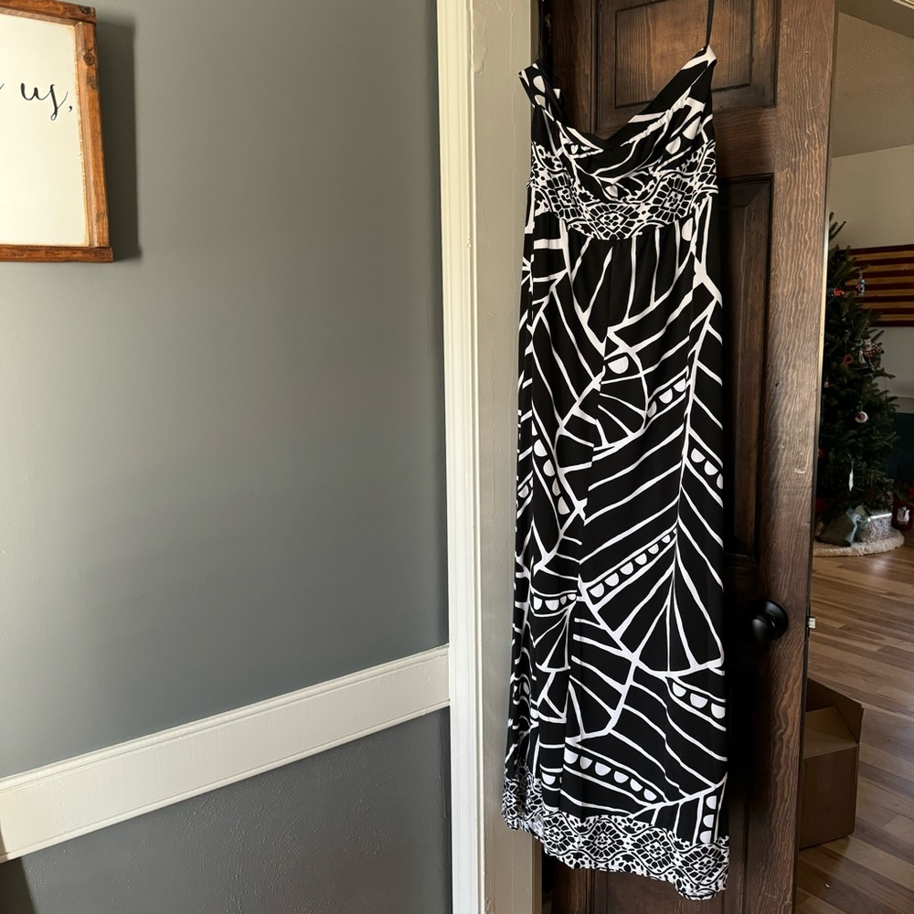 White House Black Market Maxi Dress